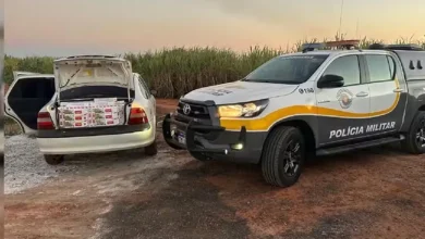 Homem é preso com 17 mil maços de cigarro contrabandeados em Quatá 2 Uma perseguição policial em Quatá resultou na apreensão de 17 mil maços de cigarros contrabandeados. O suspeito foi detido após tentar fugir das autoridades.
