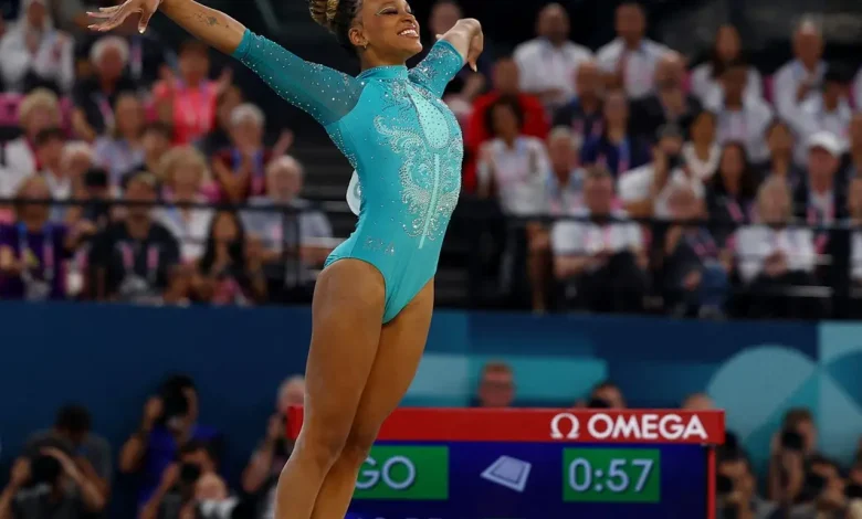 Após dois anos afastada, a ginasta brasileira Rebeca Andrade confirma seu retorno triunfal às competições da Copa do Mundo. Confira os detalhes.