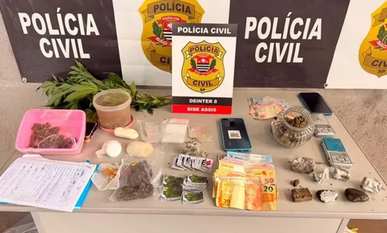 A Operação Saturação desarticulou uma associação criminosa voltada ao tráfico de drogas e lavagem de dinheiro na cidade de Assis. Confira os detalhes.