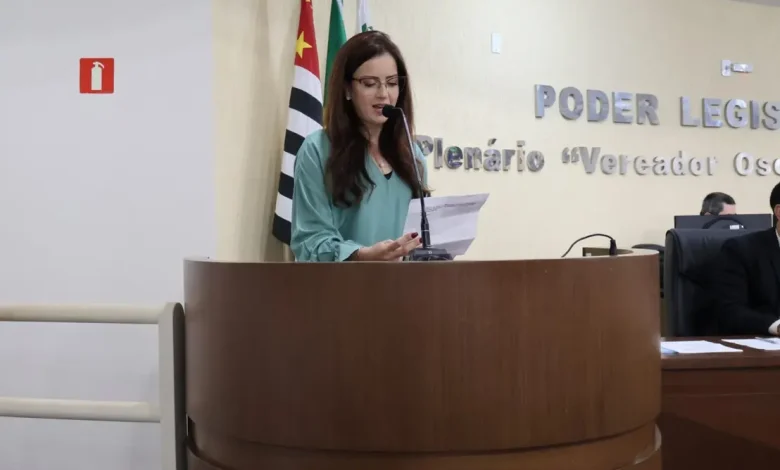 A Câmara Municipal de Paraguaçu Paulista reforça a democracia com a Tribuna Livre. Confira como cidadãos podem utilizar o espaço para expor demandas locais.