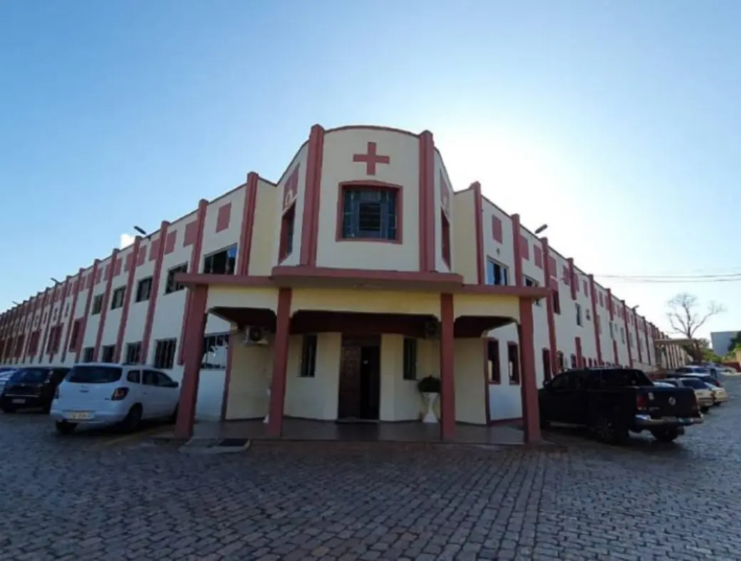 Uma idosa foi vítima de uma tentativa de homicídio dentro de uma residência terapêutica em Tupã. O autor seria um dos internos da unidade.