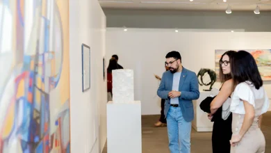 A exposição Utopias em Construção oferece uma imersão cultural única para o feriado. Confira detalhes e inspire-se com as instalações artísticas.