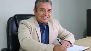 O mandato do prefeito de Pratânia foi cassado pela Câmara Municipal. Entenda os detalhes da votação e os desdobramentos políticos para a cidade.