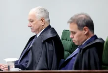19ago2025 ministros edson fachin e andre mendonca durante sessao da primeira turma do stf 1788995572445 v2 900x506.jpg