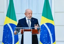 Nova pesquisa revela cenário polarizado para o governo Lula, com 46% de aprovação e 49% de desaprovação. Entenda os detalhes e a análise dos números.