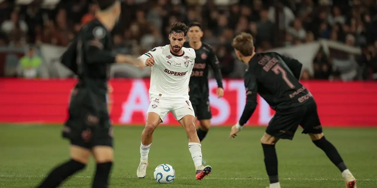 O técnico Carlo Ancelotti anunciou a convocação de Martinelli, do Fluminense, para os próximos amistosos da Seleção Brasileira na Ásia. Confira os detalhes.
