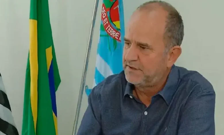 O Tribunal de Contas emitiu parecer desfavorável às contas de 2024 do prefeito de Assis, José Fernandes. A defesa já prepara recurso contra a decisão.