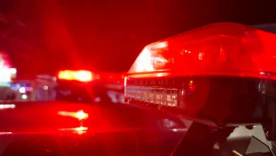 Uma mulher foi resgatada de um cárcere privado em Marília após passar uma semana sob ameaças do ex-marido. Vizinhança alertou as autoridades.