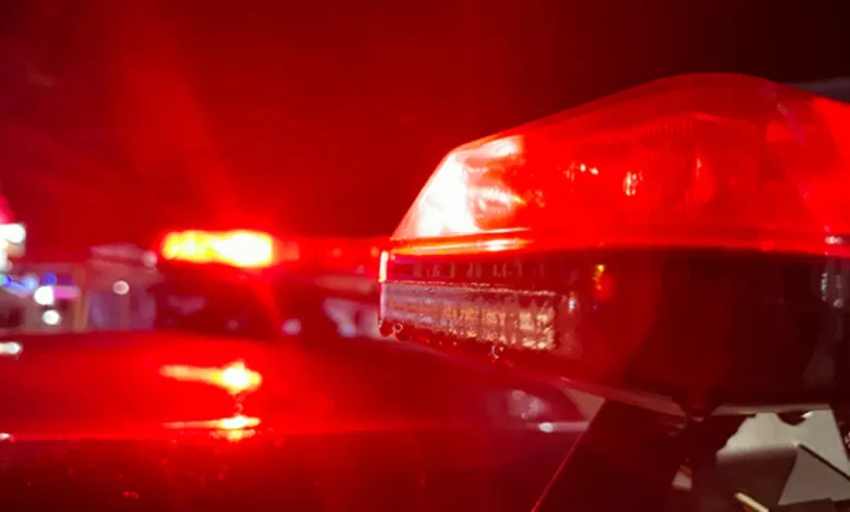 Uma mulher foi resgatada de um cárcere privado em Marília após passar uma semana sob ameaças do ex-marido. Vizinhança alertou as autoridades.