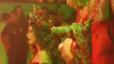 Conheça a trajetória de Eloina dos Leopardos, figura histórica do Carnaval carioca que recentemente coroou a cantora Anitta na Grande Rio.