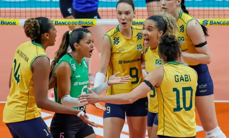 A Seleção Brasileira garantiu sua quarta vitória consecutiva e agora enfrenta a Argentina em um duelo decisivo por uma vaga nas Olimpíadas. Confira os detalhes.