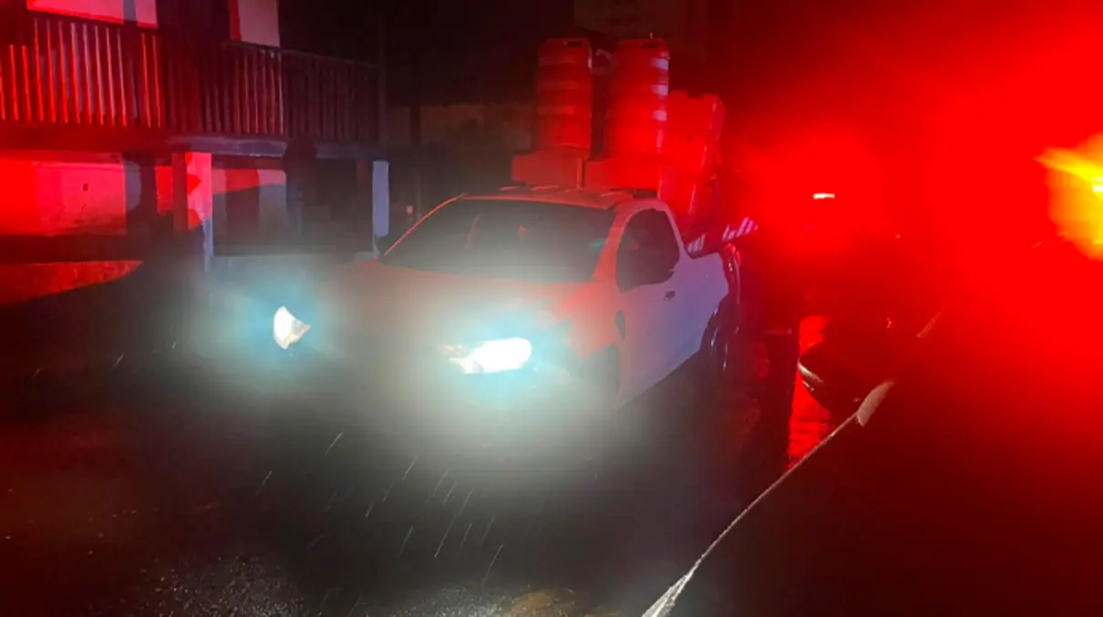 A tempestade que se aproximava de Assis perdeu intensidade, resultando em poucas ocorrências. Confira a previsão do tempo para este sábado.