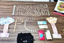 Operação policial em Paraguaçu Paulista resulta na prisão de três suspeitos e na apreensão de mais de 250 porções de entorpecentes prontos para a venda.