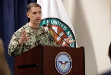 Os Estados Unidos realizaram um novo ciclo de bombardeios contra instalações da Guarda Revolucionária do Irã, mantendo a escalada de tensão no Oriente Médio.