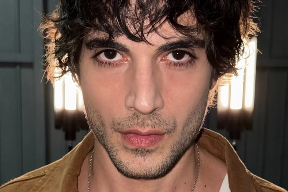 Fiuk surpreende fãs e anuncia retorno da banda Hori 6 O cantor Fiuk pegou o público de surpresa durante um show de despedida ao anunciar oficialmente o retorno da banda Hori. Confira os detalhes.
