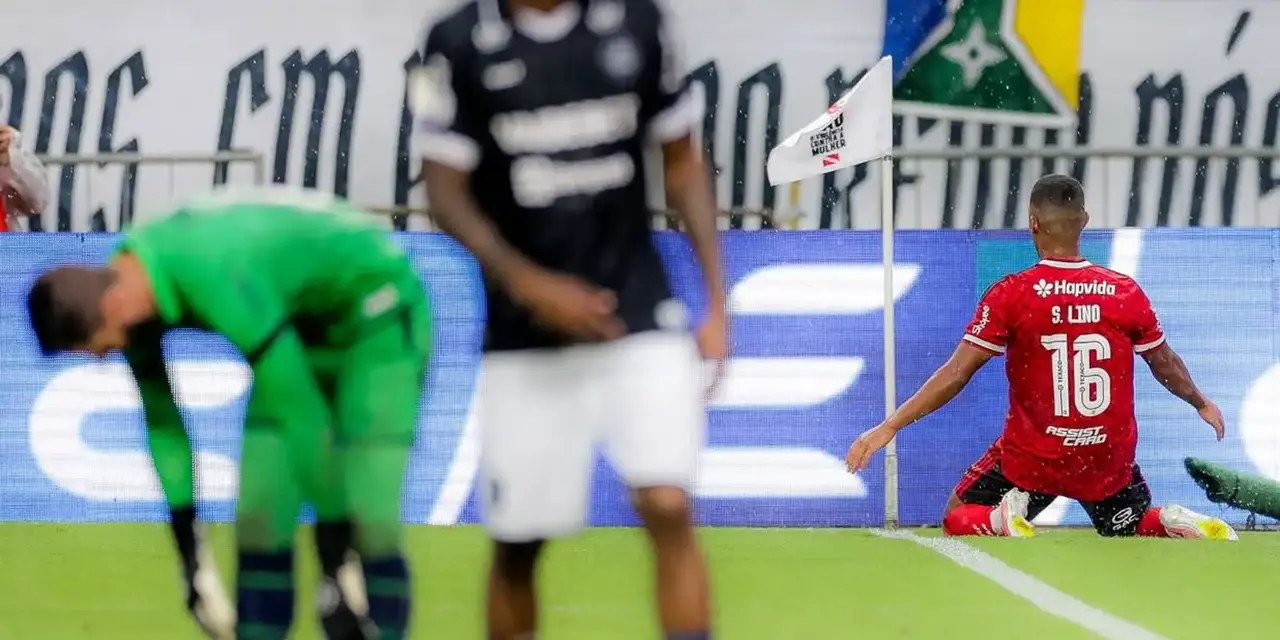 Flamengo vence o Remo em Belém e assume liderança do Brasileirão 6 O Flamengo derrotou o Remo em Belém e alcançou a liderança provisória do Campeonato Brasileiro. Confira os detalhes desta importante vitória rubro-negra.