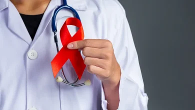 Um levantamento alarmante revela que a maioria dos adolescentes brasileiros nunca realizou o teste de HIV, acendendo um alerta sobre a saúde pública.