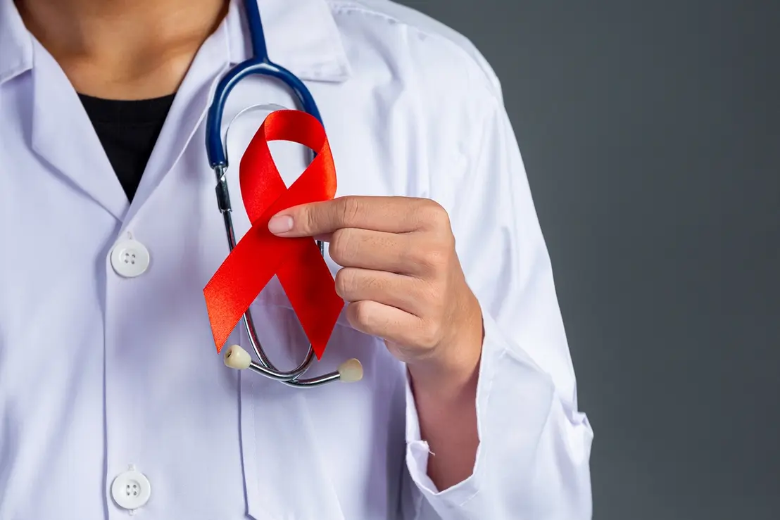 Um levantamento alarmante revela que a maioria dos adolescentes brasileiros nunca realizou o teste de HIV, acendendo um alerta sobre a saúde pública.