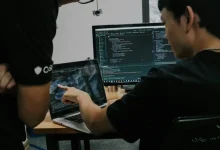 Equipe de segurança cibernética do Google utilizou inteligência artificial para realizar testes de invasão em empresas e fortalecer defesas digitais.