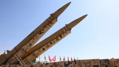 Especialistas alertam para o crescente risco de uma guerra em grande escala. Entenda os fatores geopolíticos que desafiam a estabilidade internacional.