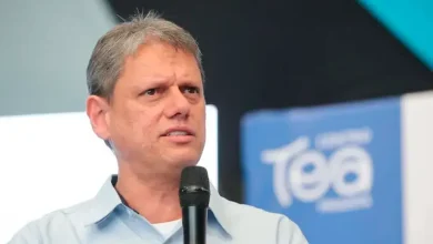 O governador Tarcísio de Freitas visita Assis nesta quinta-feira (24) para compromissos de campanha. Confira os detalhes da agenda na região.