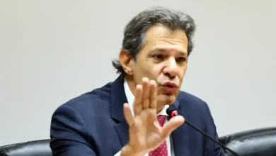 Ministro Fernando Haddad votou em São Paulo e afirmou que o presidente Lula está convencido da necessidade de debater a reforma do Judiciário no país.