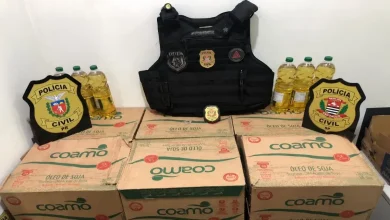 A Polícia Civil de Cândido Mota recuperou parte de uma carga de óleo de soja roubada no Paraná. Saiba mais sobre a operação e as investigações.
