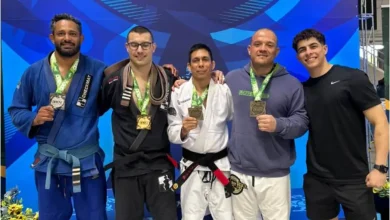 Atletas de Paraguaçu Paulista conquistam cinco medalhas de destaque no Curitiba Spring International Open 2026. Confira os detalhes da competição.