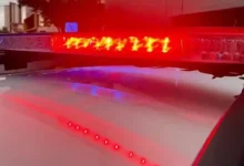 Tragédia em Ourinhos: casal é atingido por descarga elétrica de raio enquanto se abrigava embaixo de árvore e não resiste aos ferimentos.