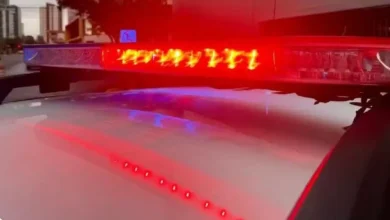 Tragédia em Ourinhos: casal é atingido por descarga elétrica de raio enquanto se abrigava embaixo de árvore e não resiste aos ferimentos.