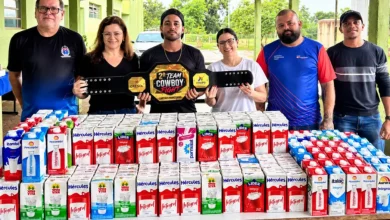Esporte que Alimenta Arrecada 353 Litros de Leite em Paraguaçu 3 Programa Esporte que Alimenta arrecada 353 litros de leite em Paraguaçu Paulista, beneficiando entidades assistenciais locais. Confira os detalhes.
