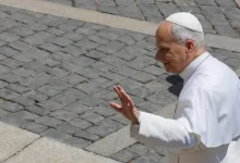 Papa Leão XIV faz forte defesa do cristianismo autêntico e critica mensagens superficiais na fé. Confira a análise completa sobre o posicionamento.