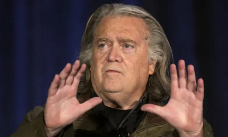 Steve Bannon classificou a reeleição de Lula como roubo e pediu que Donald Trump corte relações comerciais com o Brasil. Saiba os detalhes.