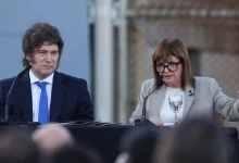 Aliada do presidente argentino Javier Milei reconhece a vitória de Lula nas eleições, mas dispara críticas severas contra a imparcialidade da Justiça brasileira.