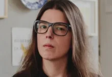 Camila Kfouri, filha do renomado jornalista Juca Kfouri, faleceu aos 48 anos. Saiba mais detalhes sobre essa perda no meio jornalístico.