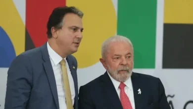 A campanha do presidente Lula acusa o senador Flávio Bolsonaro de recusar a abertura de sigilos em acordo firmado junto ao Tribunal Superior Eleitoral.
