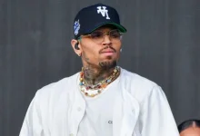 O cantor Chris Brown pode enfrentar uma nova ordem de prisão após investigações apontarem envolvimento em agressão física dentro de uma casa noturna.