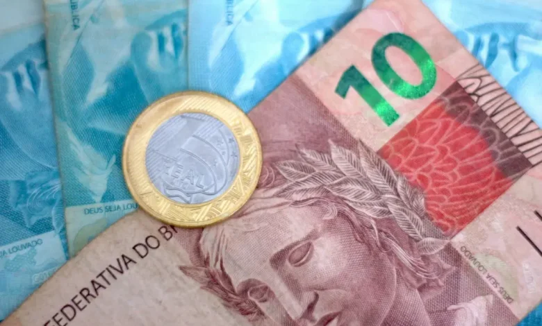 Estrategistas da XP avaliam que o momento é oportuno para embolsar lucros com o rali dos títulos públicos antes do primeiro turno. Confira a análise.
