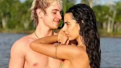 Juliano Floss compartilha nova foto ao lado de Marina Sena após término do namoro e movimenta as redes sociais. Confira os detalhes.