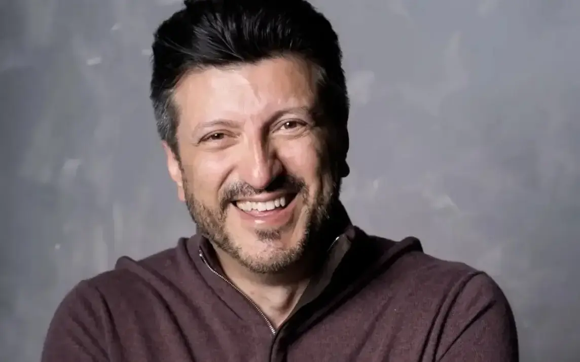 Lito Sousa, criador do canal Aviões e Músicas e referência nacional em segurança de voo, faleceu aos 59 anos. Confira os detalhes.