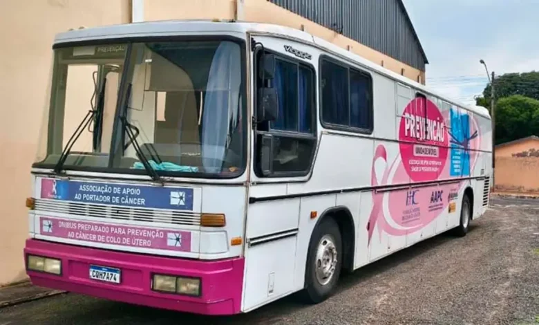 Lutécia recebe o Ônibus da Prevenção com exames gratuitos de mamografia e Papanicolau durante a campanha do Outubro Rosa. Confira os detalhes.