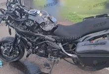 Trágico acidente entre moto e carreta resulta na morte de um motociclista de Marília. Esposa segue internada em estado grave. Confira os detalhes.