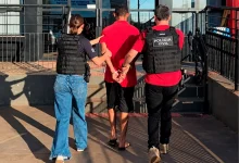 Tribunal do Júri condena a 17 anos de prisão homem que atirou na cabeça da ex-companheira em Cândido Mota. Confira os detalhes da sentença.