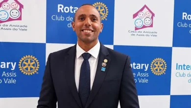 Rodrigo de Souza ressalta a importância vital da vacinação e o compromisso histórico do Rotary Internacional na erradicação global da poliomielite.