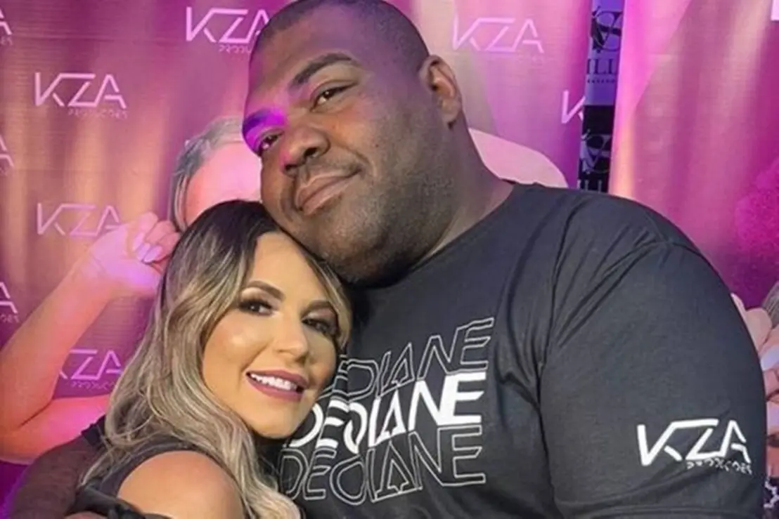Velório de Nego Jader: Detalhes da Despedida do Segurança 6 Saiba todos os detalhes e informações sobre o velório de Nego Jader, conhecido segurança de Deolane Bezerra, que comoveu fãs e amigos.