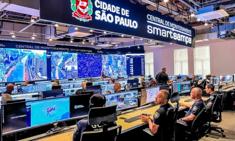 Falha de segurança no sistema Smart Sampa em São Paulo expôs dados e permitiu acesso indevido a mais de 58 mil câmeras de segurança.