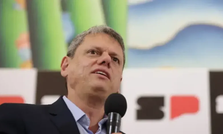 Tarcísio de Freitas (Republicanos) venceu as eleições de 2026 e garantiu a reeleição para o governo de São Paulo ainda no primeiro turno.