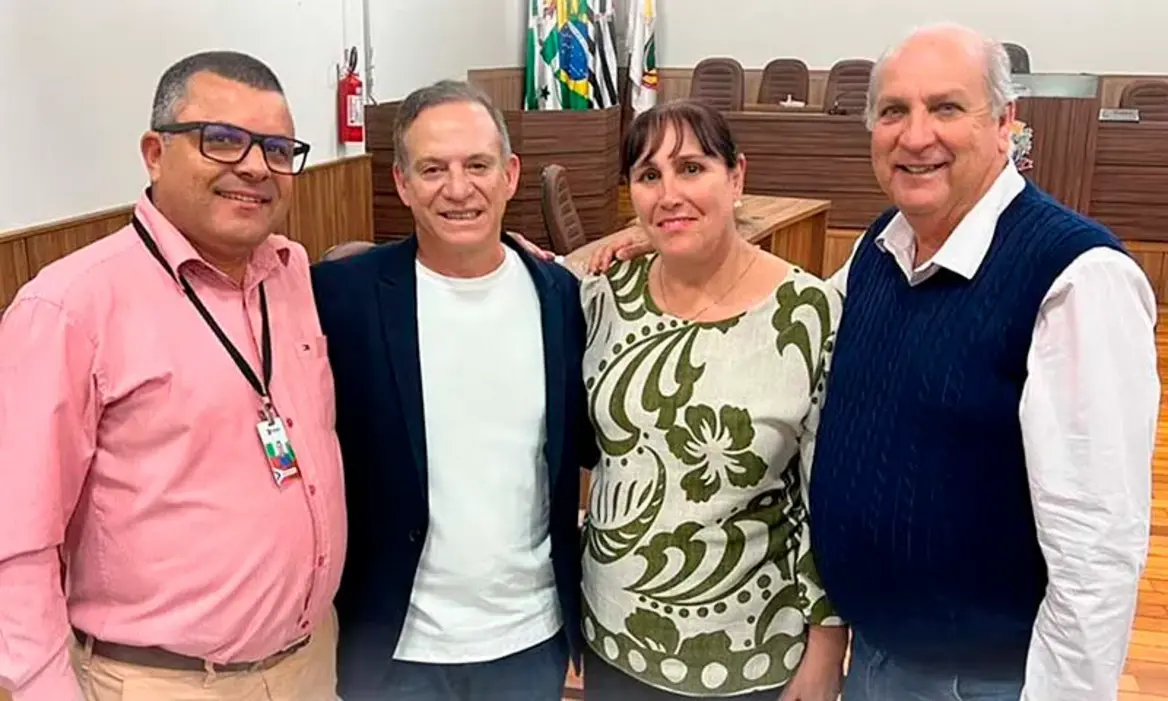 Tarumã Firma Compromisso com o Desenvolvimento Regional 6 Tarumã marca presença em encontro estratégico focado no fortalecimento do desenvolvimento econômico regional e novas parcerias.