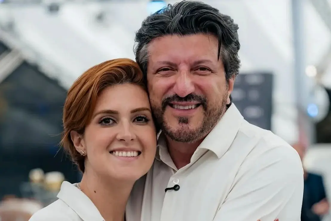 Viúva de Lito Sousa Emociona ao Falar sobre Viagem de Avião 6 A viúva do criador de conteúdo Lito Sousa emocionou o público ao relatar sua primeira viagem de avião após a perda. Confira os detalhes.
